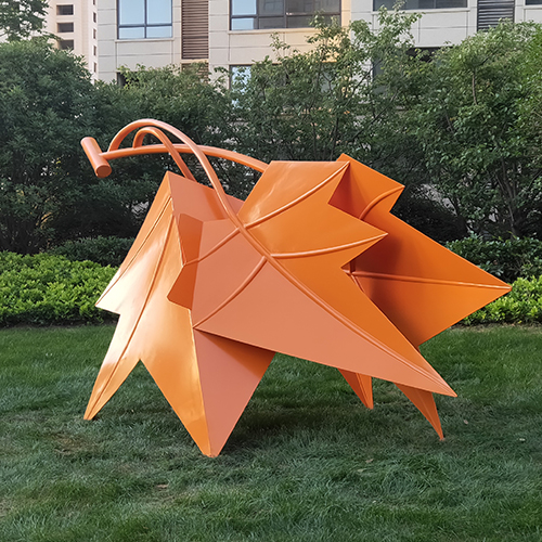 不銹鋼雕塑制作應(yīng)考慮的六大問題